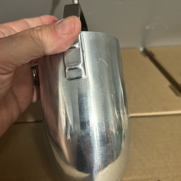 Tabakh Medu Vada Wada / Doughnut Donut Maker, made of stainless steel. - Picture 5 of 6